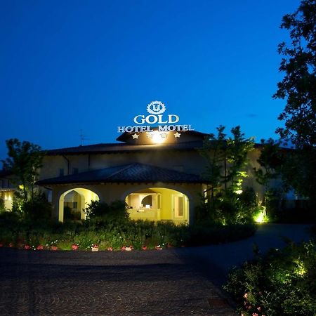 Hotel Motel Gold Calcinate Εξωτερικό φωτογραφία